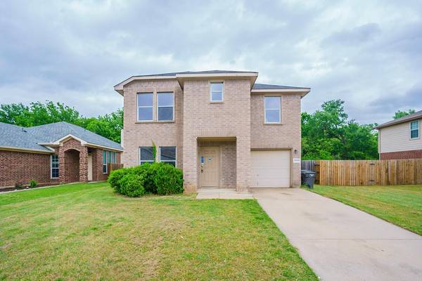 2553 Big Spring Drive, Fort Worth, TX 76120