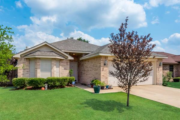 203 Windsor, Forney, TX 75126