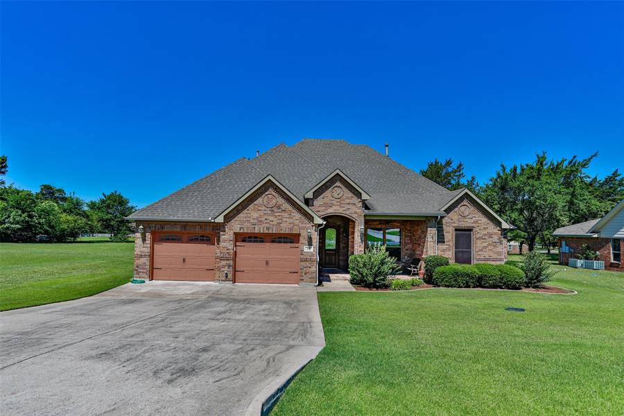 116 Pontiac Drive, Gainesville, TX 76240