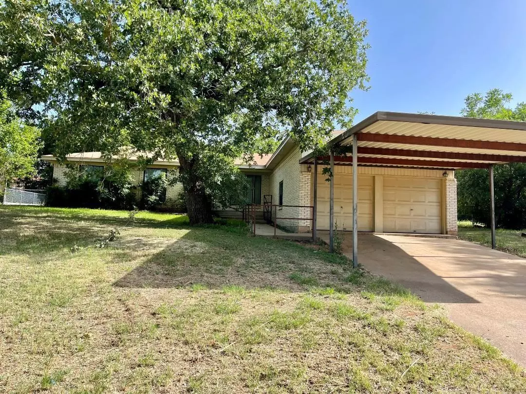 Mineral Wells, TX 76067,100 NW 32nd Street