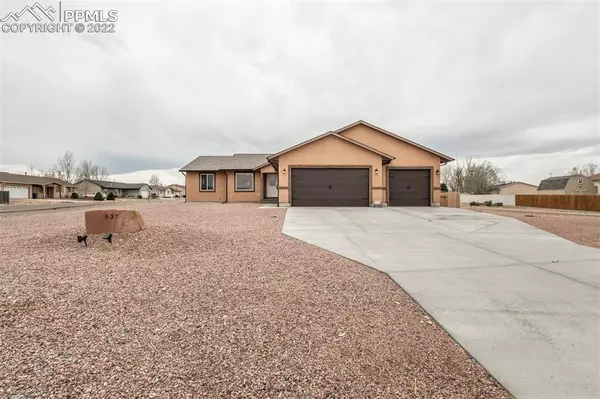 537 S Maher DR, Pueblo West, CO 81007