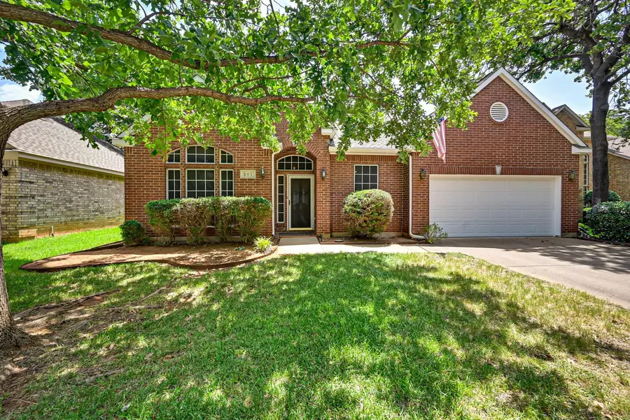 501 Dorcas Lane, Arlington, TX 76013