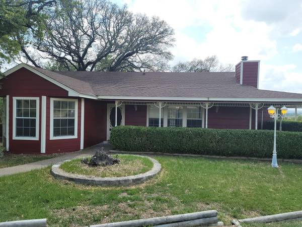 111 County Road 2550, Meridian, TX 76665