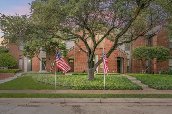 4703 Collinwood Avenue, Fort Worth, TX 76107