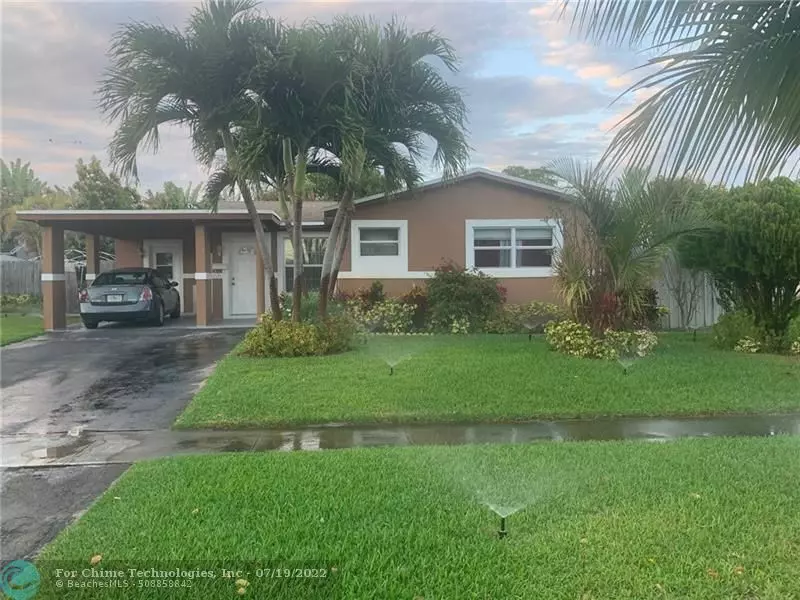 221 NW 38th Pl, Deerfield Beach, FL 33064