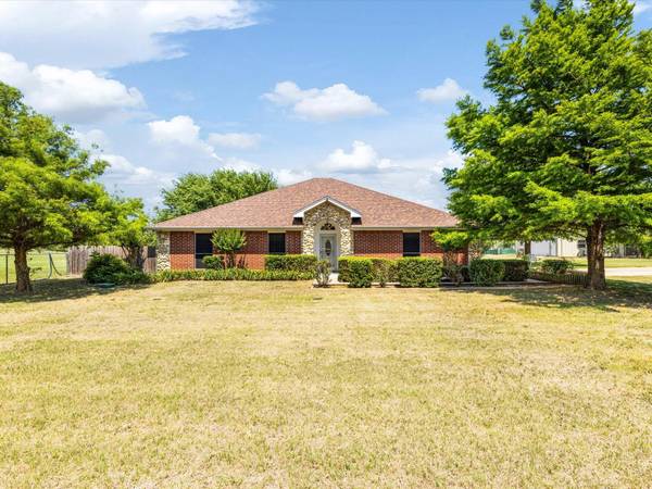 2645 County Road 425, Cleburne, TX 76031