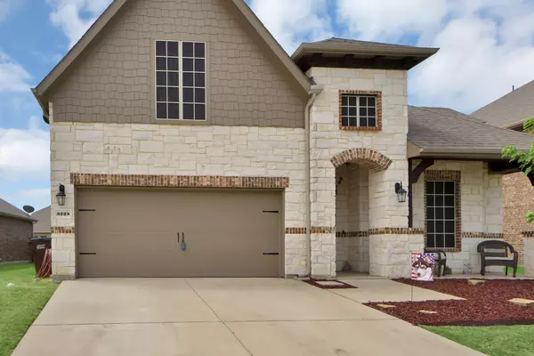 3225 Sunny Hill Way, Royse City, TX 75189