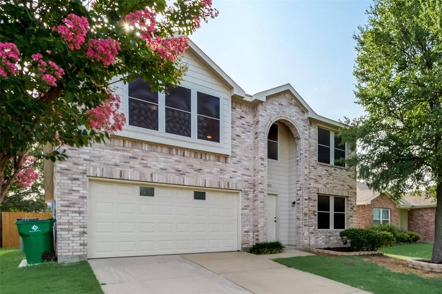 2821 Bluffs Court, Mckinney, TX 75071