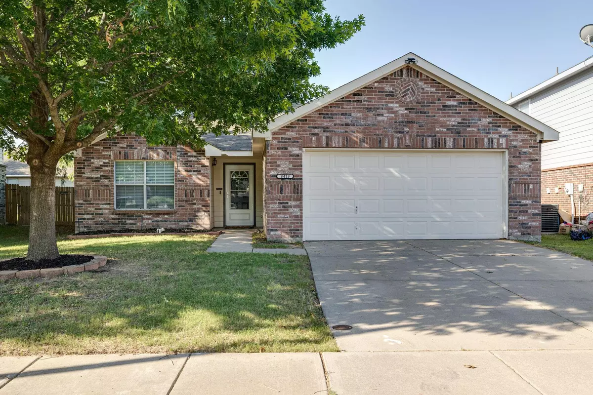 Fort Worth, TX 76179,8413 Star Thistle Drive