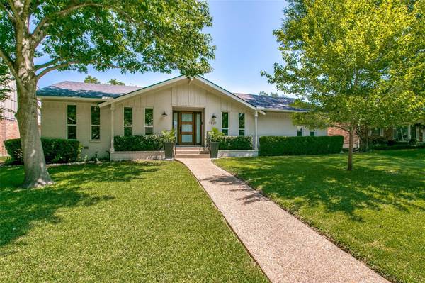 9827 Tanglevine Drive, Dallas, TX 75238