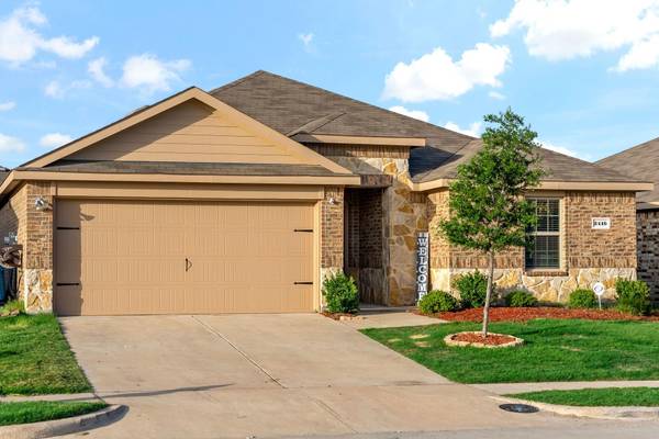 2416 Anton Drive, Forney, TX 75126