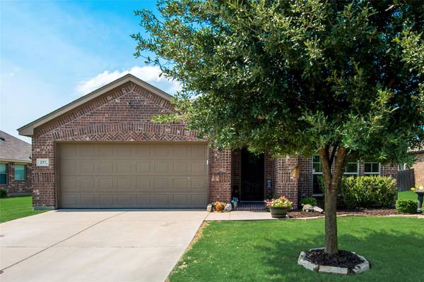 237 Wolf Drive, Forney, TX 75126