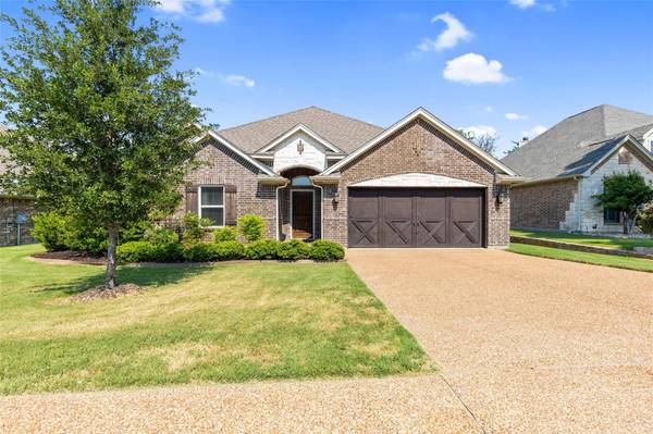 1022 Burkburnett Drive, Weatherford, TX 76087