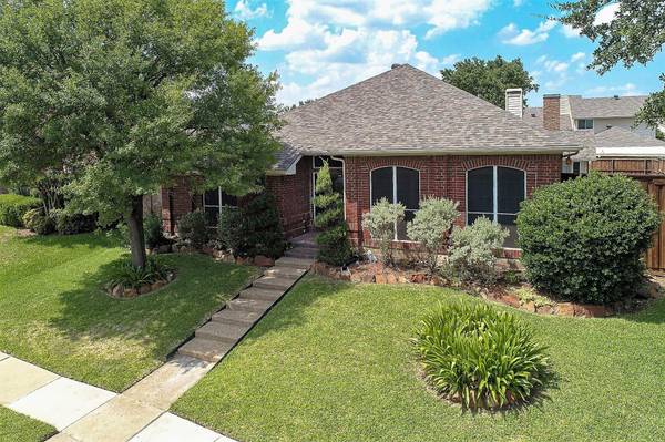 1302 Barclay Drive, Carrollton, TX 75007