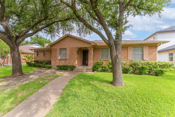 3326 Sharpview Lane, Dallas, TX 75228