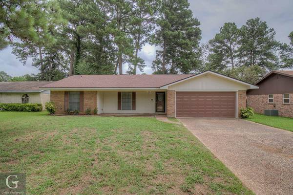 9209 Blue Spruce Drive, Shreveport, LA 71118