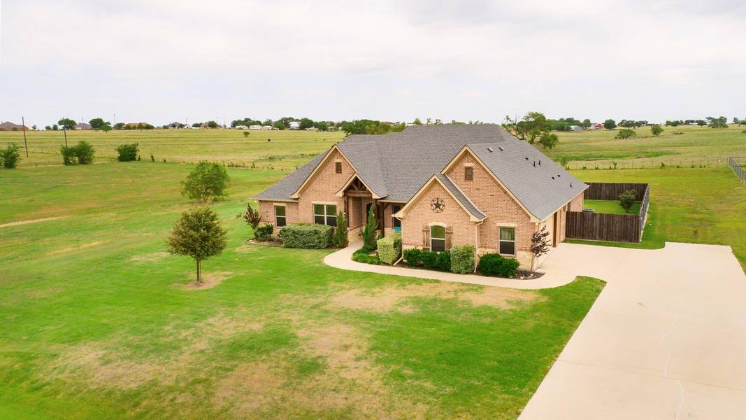 9820 Puma Trail, Godley, TX 76044