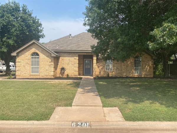 6201 Twin Oaks Drive, Abilene, TX 79606