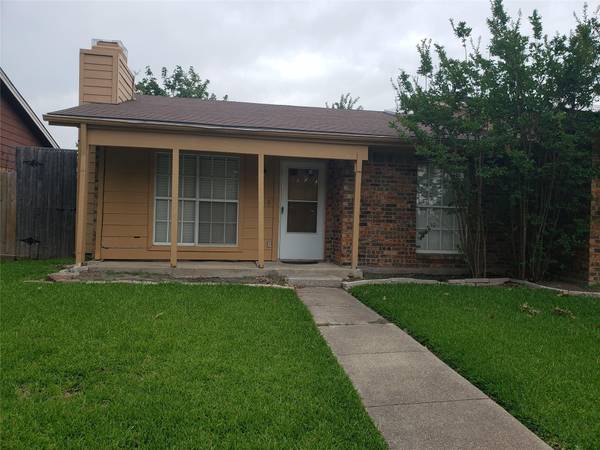 2404 Red River Street, Mesquite, TX 75150