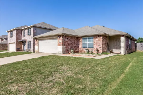 9629 Polk Avenue, Fort Worth, TX 76177