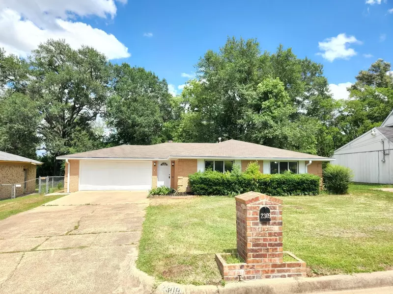 2309 N Englewood Avenue, Tyler, TX 75702