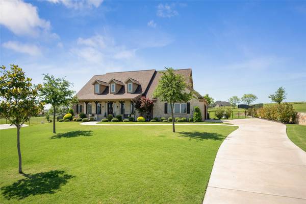 220 Bearclaw Circle, Aledo, TX 76008