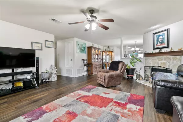 Fate, TX 75087,528 Silver Leaf Drive