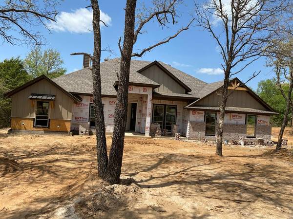 1013 Churchill Road, Millsap, TX 76066