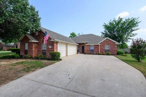 2428 Shenandoah Trail, Denton, TX 76210