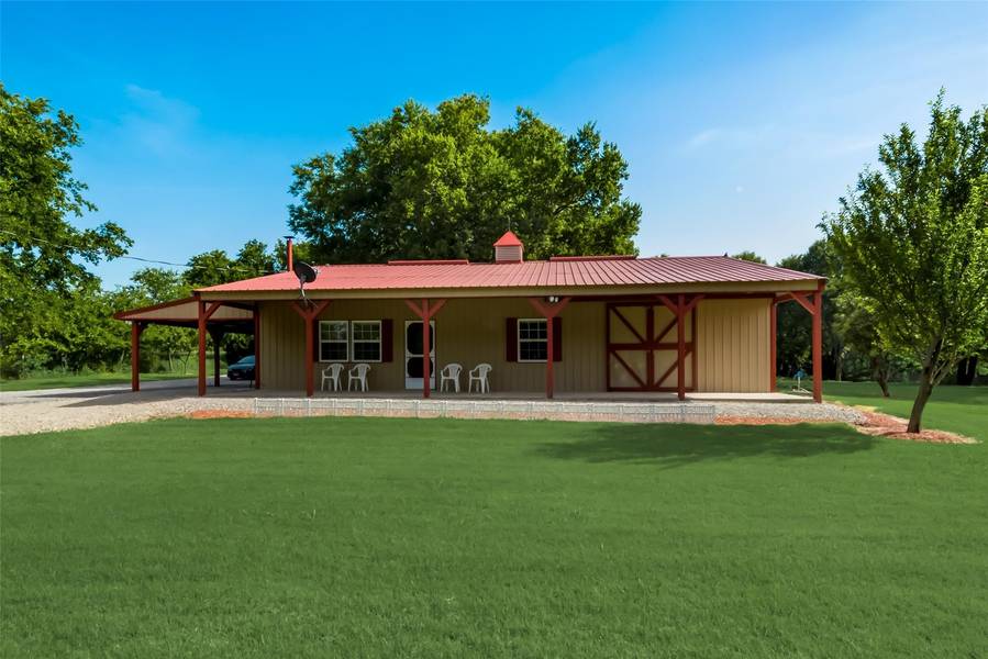 2270 County Road 4605, Trenton, TX 75490