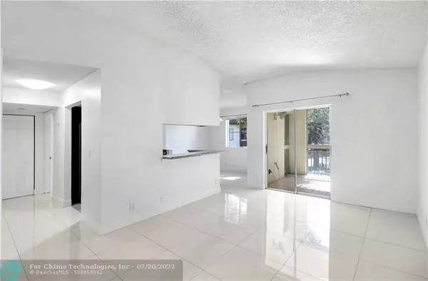 Coral Springs, FL 33076,9901 Westview Dr  #322