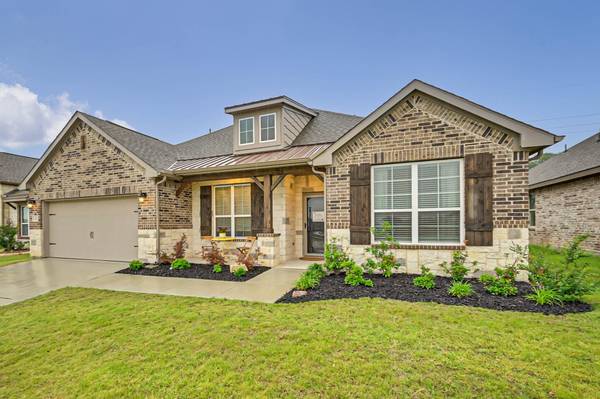 1541 Stanchion Way, Weatherford, TX 76087