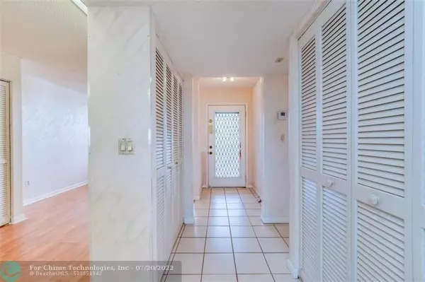 Tamarac, FL 33321,7674 Fairfax Dr  #31