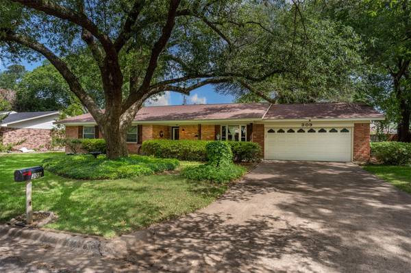 309 Merrell Drive, Sulphur Springs, TX 75482