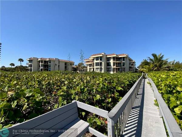 Hutchinson Island, FL 34949,4100 N Highway A1A  #344