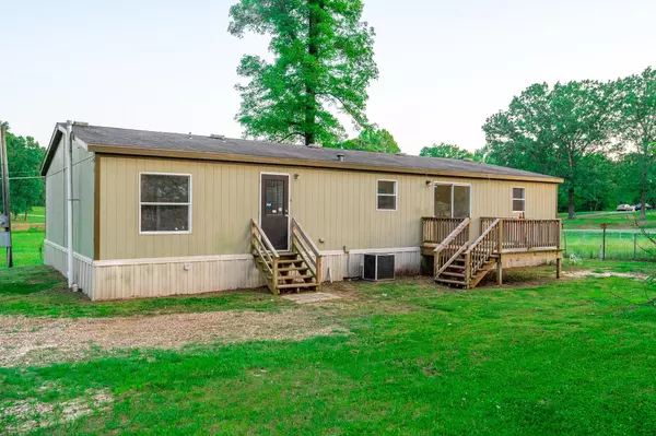 Sarepta, LA 71071,120 Slack Street