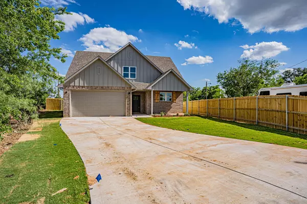 Granbury, TX 76048,5605 Belaire Circle