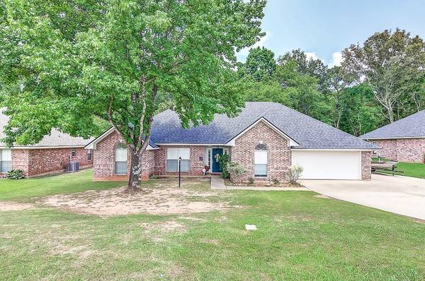 416 Country Club Drive, Benton, LA 71006