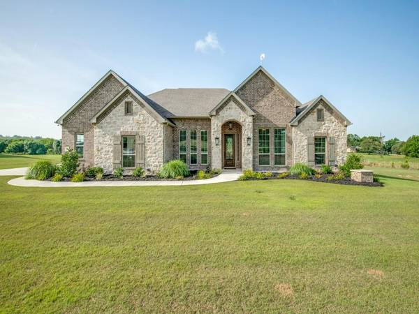 941 County Road 2175, Decatur, TX 76234