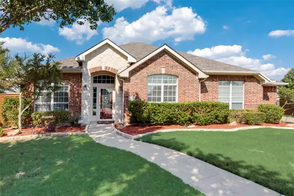 7905 Yorktown Drive, Rowlett, TX 75089