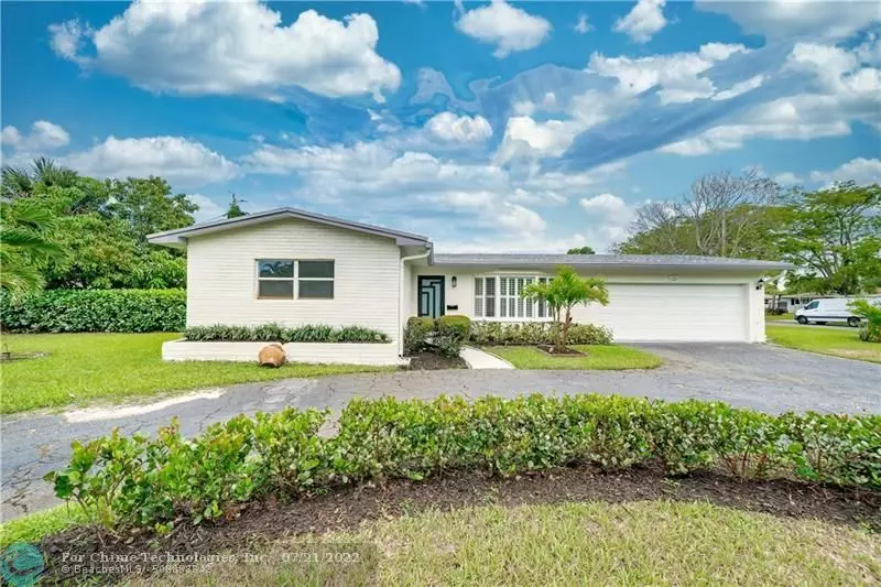 5490 SW 3rd Ct, Plantation, FL 33317