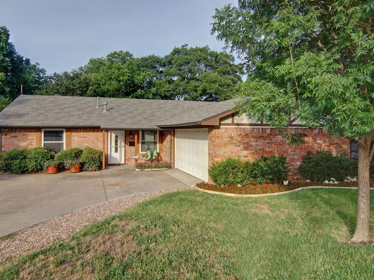 Fort Worth, TX 76107,3920 Sanguinet Street