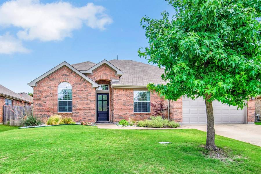 948 Crockett Drive, Lavon, TX 75166