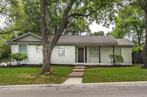 5801 Whitman Avenue, Fort Worth, TX 76133