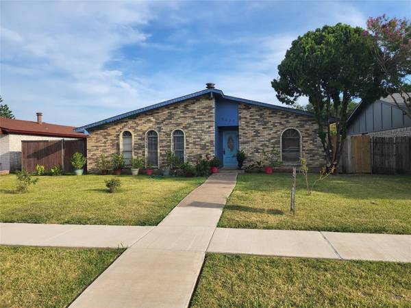 5020 Thompson Drive, The Colony, TX 75056