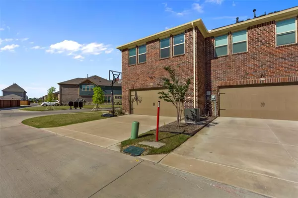 Arlington, TX 76005,4701 Smokey Quartz Lane