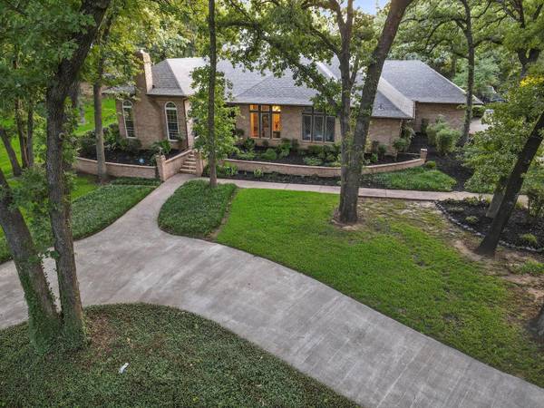 1206 Ashmoore Court,  Southlake,  TX 76092