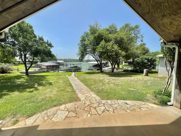 Granbury, TX 76049,3921 Winding Way