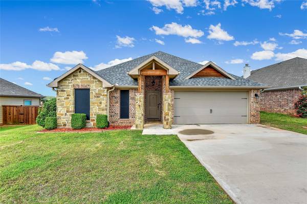 2811 S Lillis Lane, Denison, TX 75020