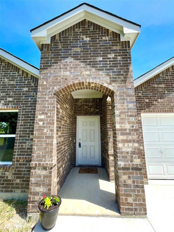 133 Towering Oaks Drive, Tool, TX 75143